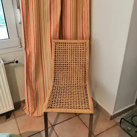 Appartement Cozy Garden 700m From St Luke S Hospital Thessalonique