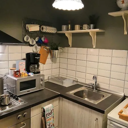 Appartement Cozy Garden 700m From St Luke S Hospital Thessalonique